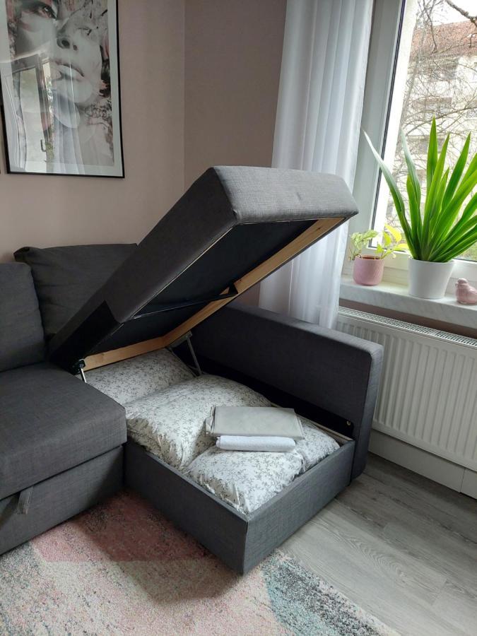 Helles Modern Eingerichtetes Apartment Halle  Exterior foto